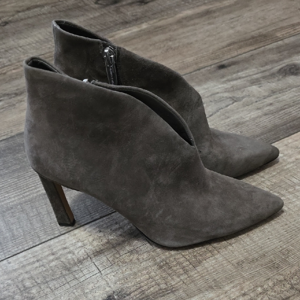 Women’s Vince Camuto Woven Booties Dark Grey Size 7.5M